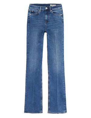 marksandspencer_SS23_DENIM_T57_7567_dziny strihu bootcut_899Kc.jpg